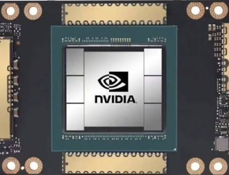 英伟达5000亿AI融资计划暗藏隐忧，特朗普顾问警示“暗GPU”过剩风险